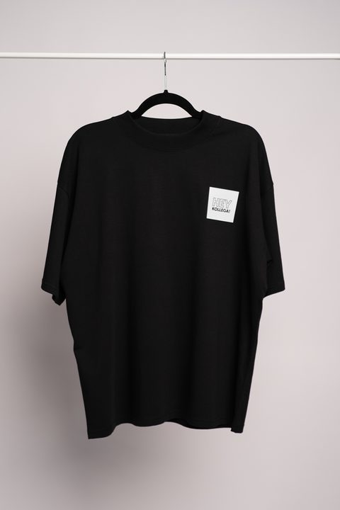 T-SHIRT BLACK OVERSIZED